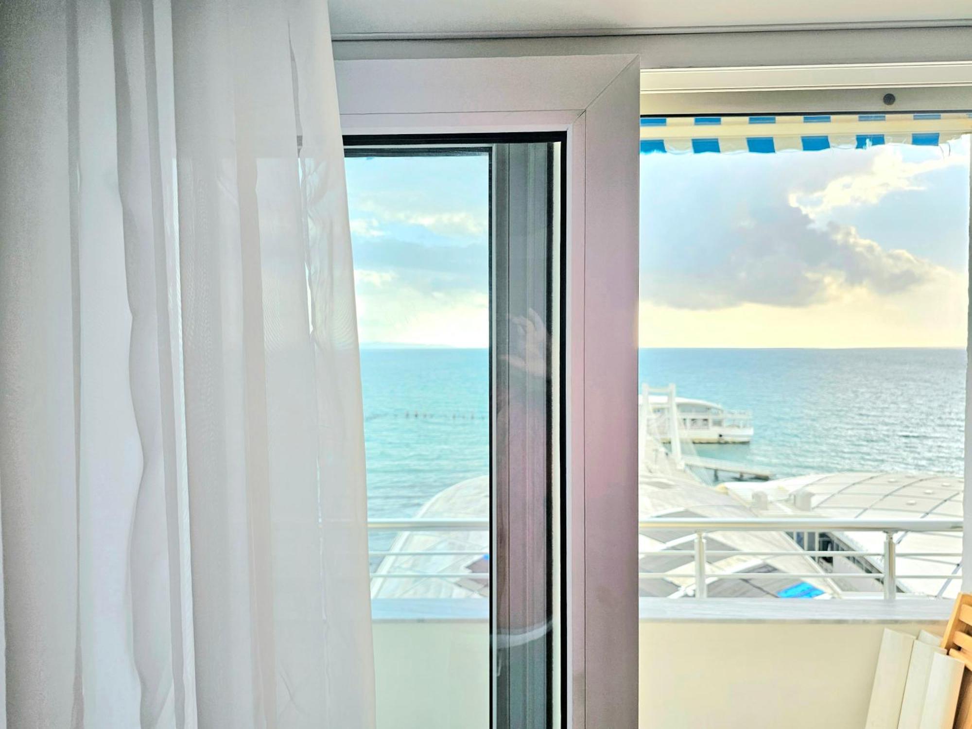 Premium , Marina , Center , Beachfront Durrës Exterior foto